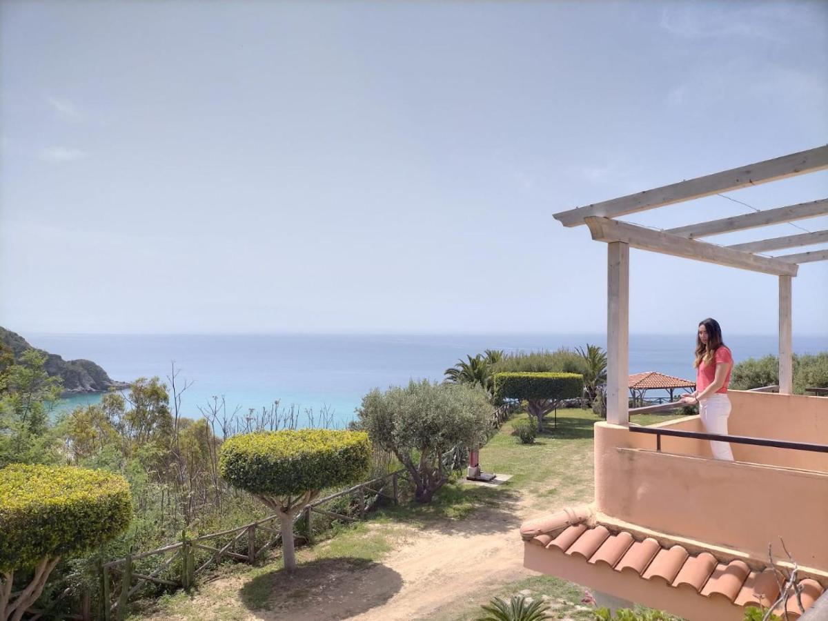 Residence Esmeraldo Capo Vaticano Eksteriør billede