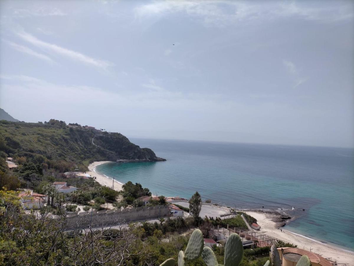 Residence Esmeraldo Capo Vaticano Eksteriør billede