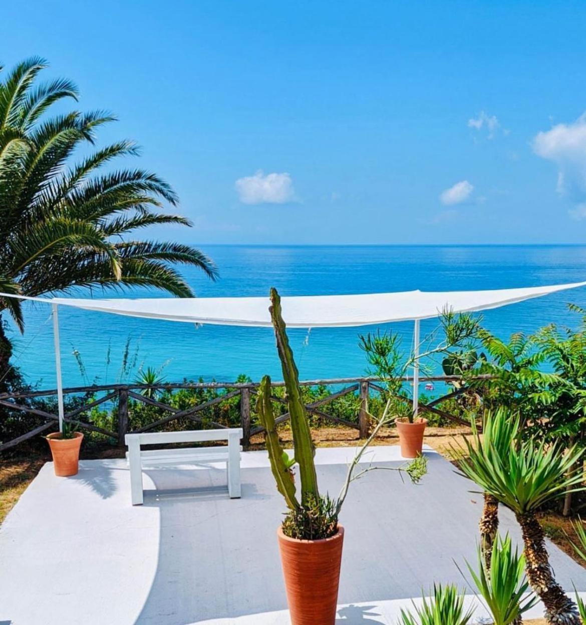 Residence Esmeraldo Capo Vaticano Eksteriør billede